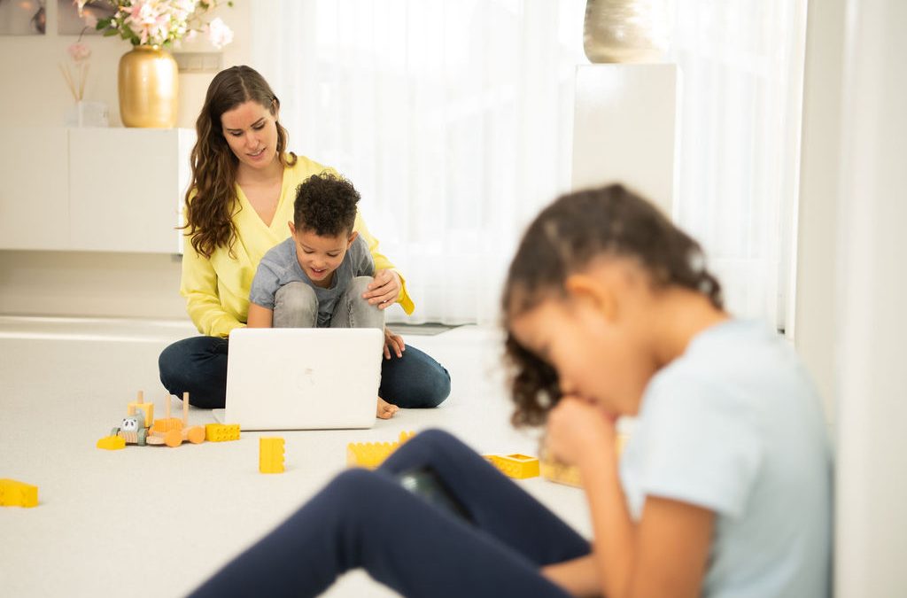 Creatieve ideeën voor je eigen bedrijf: Een Inspiratiegids voor Moeders die Ondernemen